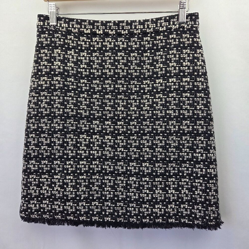 Ann Taylor Tweed Mini Skirt Black & White w/ Fringed Hem Size 8